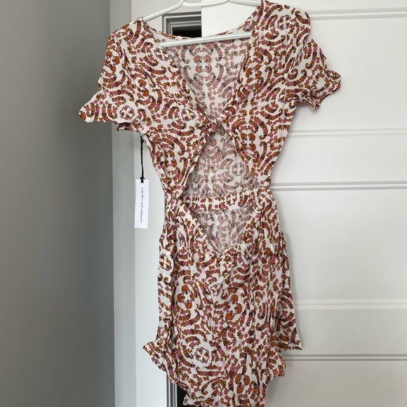 Patterned romper - Picture 3 of 3